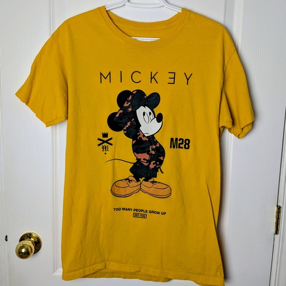 Neff Other - Disney x Neff Mickey Mouse Graphic T-Shirt – Mustard Yellow – Size M